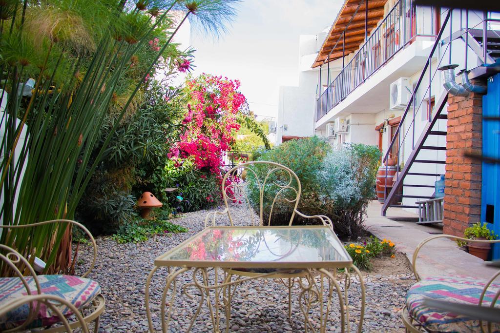 Divina Presencia Hotel Cafayate Bagian luar foto